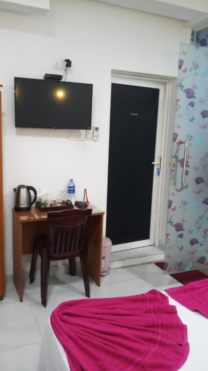 Wish Residence Seaside, Near Durdans & Vasan Eye Care Hospital, Colombo 3 Kültér fotó